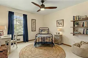 570 Candlewick Ln NW, Lilburn, GA 30047 - Photo 16