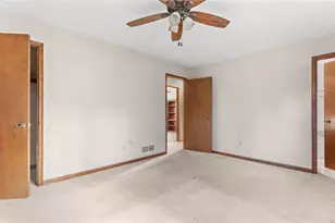 570 Candlewick Ln NW, Lilburn, GA 30047 - Photo 22