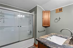 570 Candlewick Ln NW, Lilburn, GA 30047 - Photo 30