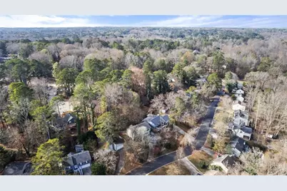 570 Candlewick Lane NW, Lilburn, GA 30047 - Photo 36