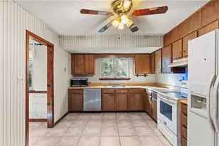 570 Candlewick Ln NW, Lilburn, GA 30047 - Photo 12