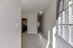 1043 Nightfall Ct, Suwanee, GA 30024 - Photo 4