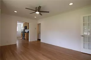 1482 Dresden Dr NE, Brookhaven, GA 30319 - Photo 2