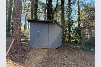 4245 Marjorie Road, Snellville, GA 30039 - Photo 10