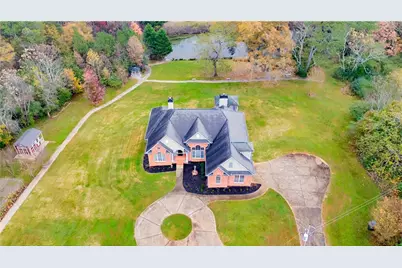 8105 Jot Em Down Road, Gainesville, GA 30506 - Photo 2