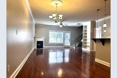 117 Townview Drive, Woodstock, GA 30189 - Photo 2