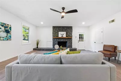 6500 Shannonlore Drive SW, South Fulton, GA 30349 - Photo 12