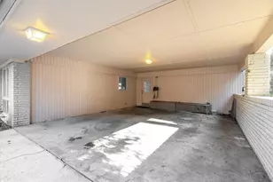 1570 Nantahalla Ct NE, Atlanta, GA 30329 - Photo 32