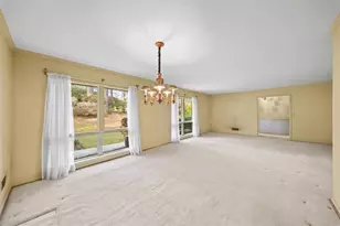 1570 Nantahalla Ct NE, Atlanta, GA 30329 - Photo 8