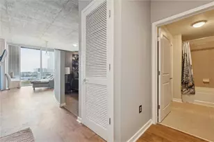 3324 Peachtree Rd NE, Atlanta, GA 30326 - Photo 10