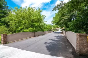 4561 Lake Village Dr, Atlanta, GA 30338 - Photo 32