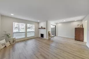 6373 Hawthorne Terrace, Peachtree Corners, GA 30092 - Photo 10