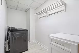 6 Alston Pl NE, Atlanta, GA 30324 - Photo 22