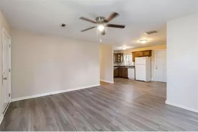 2361 Swallow Circle SE, Atlanta, GA 30315 - Photo 6