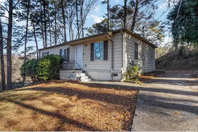 2361 Swallow Circle SE, Atlanta, GA 30315 - Photo 4