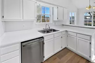 1286 Crestridge Ln, Riverdale, GA 30296 - Photo 10