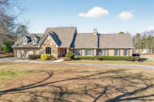 6725 Eubanks Creek Dr, Clermont, GA 30527 - Photo 1