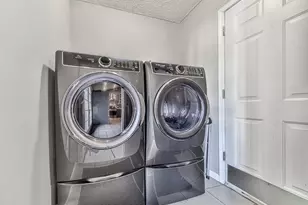 606 Bluff Dr, Woodstock, GA 30188 - Photo 12