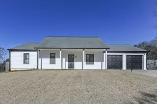 606 Bluff Dr, Woodstock, GA 30188 - Photo 2