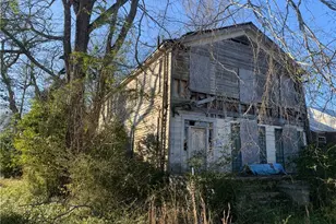 256 Maiden Ln, Sparta, GA 31087 - Photo 6