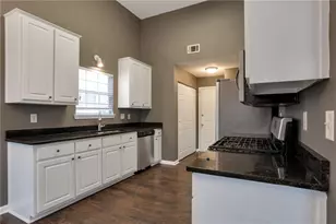 4598 Jackam Ridge Ct, Lithonia, GA 30038 - Photo 8