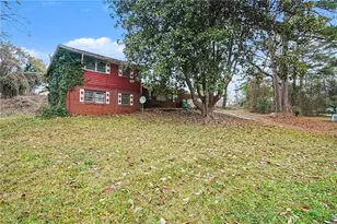 1981 Rena Cir SW, Atlanta, GA 30311 - Photo 2