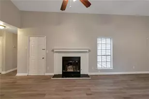 7907 Taylor Cir, Riverdale, GA 30274 - Photo 6