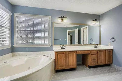 1331 Wynford Chase SW, Marietta, GA 30064 - Photo 16