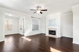 1002 Township Square, Alpharetta, GA 30022 - Photo 16