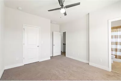 1002 Township Square, Alpharetta, GA 30022 - Photo 34