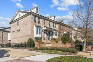 1002 Township Square, Alpharetta, GA 30022 - Photo 2