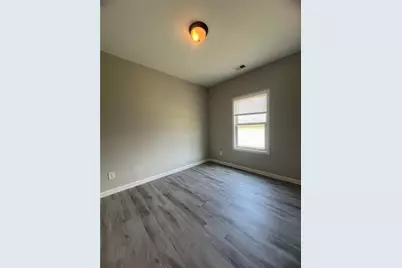 1053 Sutherland Drive, Winder, GA 30680 - Photo 8