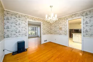 1959 Queens Way, Atlanta, GA 30341 - Photo 6