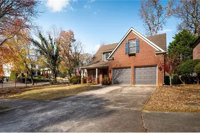 1355 East Gate Court SE, Atlanta, GA 30316 - Photo 2