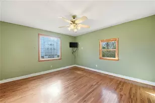 2272 Stoney Ford Dr NE, Marietta, GA 30066 - Photo 22