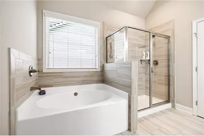 6898 Lancaster Crossing, Flowery Branch, GA 30542 - Photo 30