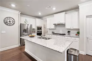 6898 Lancaster Xing, Flowery Branch, GA 30542 - Photo 8