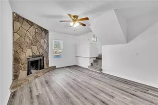 3959 Wood Path Dr, Stone Mountain, GA 30083 - Photo 18