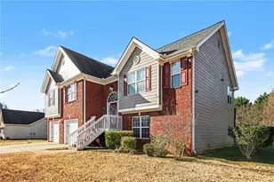 70 Feldspar Dr, Jefferson, GA 30549 - Photo 2