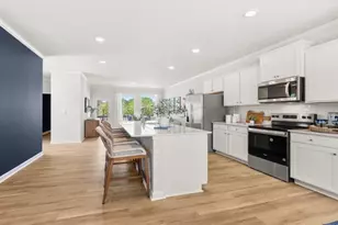 6728 Leigh St, Flowery Branch, GA 30542 - Photo 8