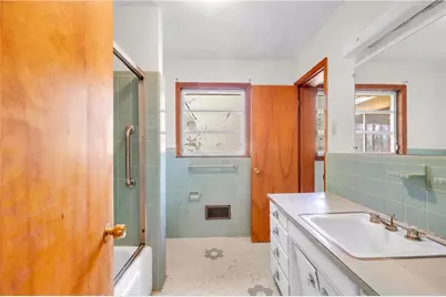 2425 Melinda Court NE, Atlanta, GA 30345 - Photo 10