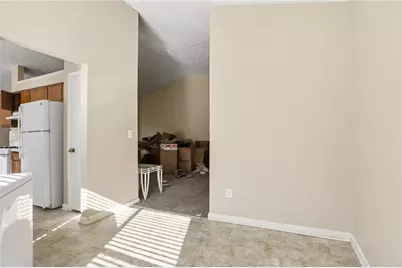 1660 Creek Crossing SE, Conyers, GA 30094 - Photo 4