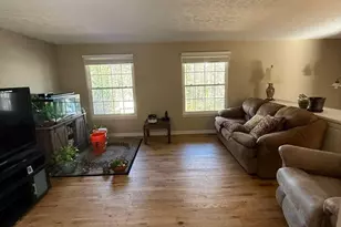 1733 Ellenwood Dr NE, Roswell, GA 30075 - Photo 2