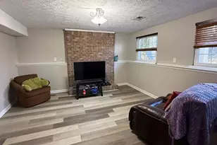 1733 Ellenwood Dr NE, Roswell, GA 30075 - Photo 26