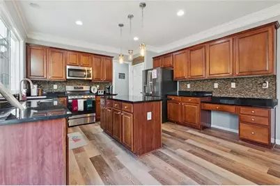 215 Revillion Way, Woodstock, GA 30188 - Photo 18