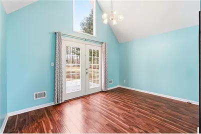 3755 Creekwood Drive, Loganville, GA 30052 - Photo 12