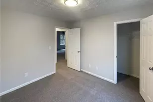 3986 Pinedale Ln, Gainesville, GA 30507 - Photo 16