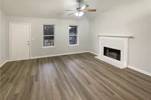 3986 Pinedale Ln, Gainesville, GA 30507 - Photo 8