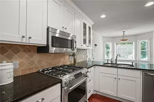 6732 Willowbrook Trail, Flowery Branch, GA 30542 - Photo 16