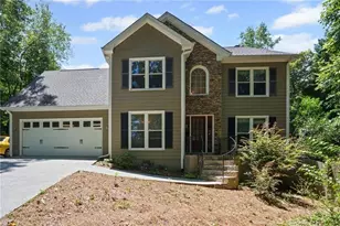 6732 Willowbrook Trail, Flowery Branch, GA 30542 - Photo 2